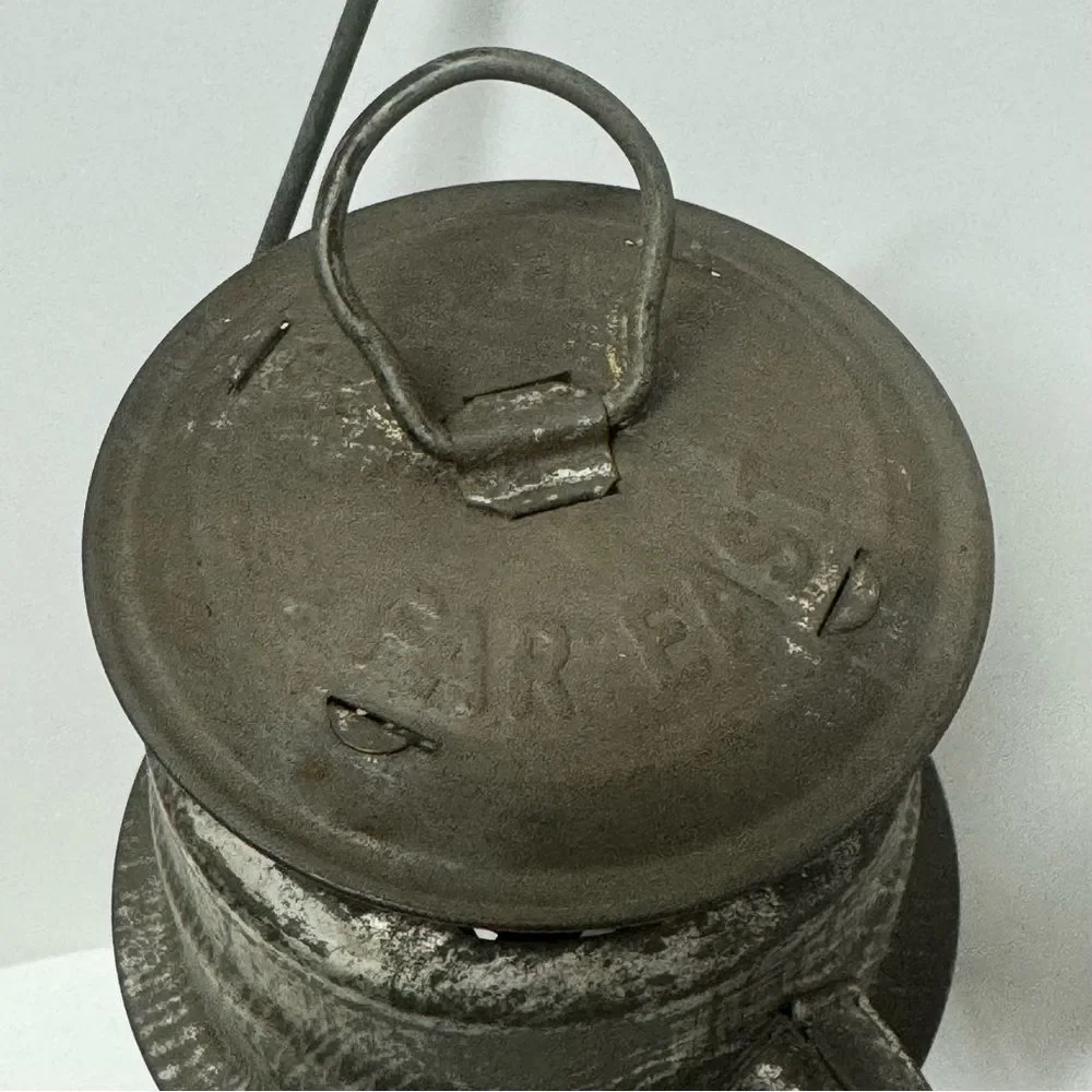 VINTAGE CHALWYN FAR EAST LANTERN LAMP LIGHT KEROSENE OIL MADE IN ENGLAND